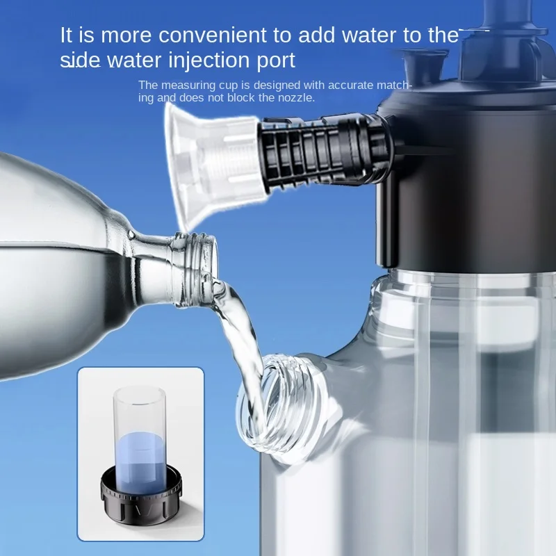 2.5L Hand Pump Foam Sprayer with 3 Types of Nozzle Hand Pneumatic Foam Cannon Snow Foam Car Wash Spray Bottle Car Window Cleanin thumbnail 2