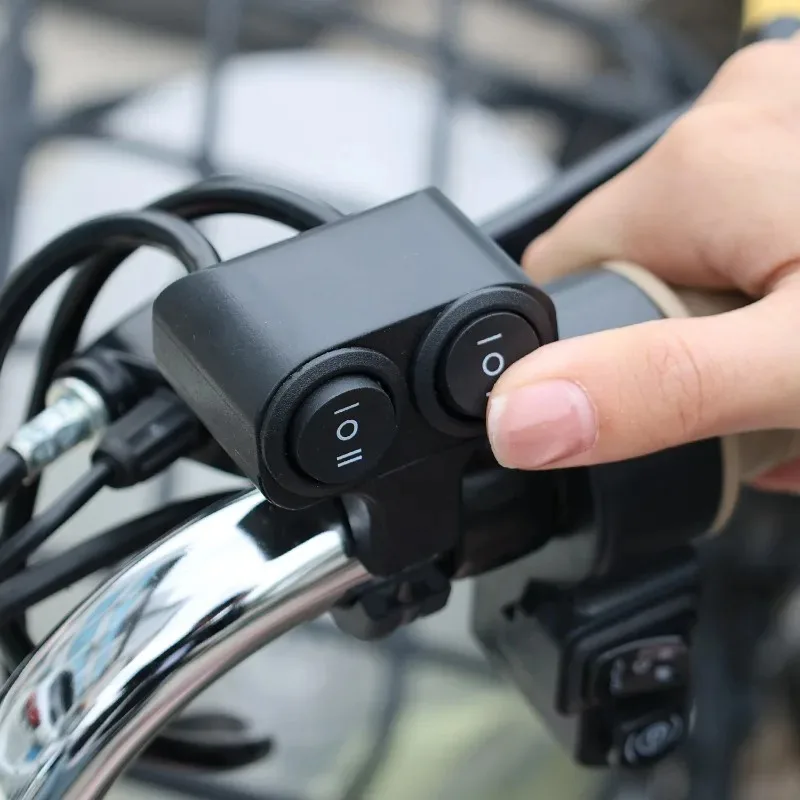 Motorcycle Handlebar 12V Headlight Switch Dual Button Control Waterproof 3-Wire Spotlight Switch Tricycle Headlight  Horn Switch thumbnail 4