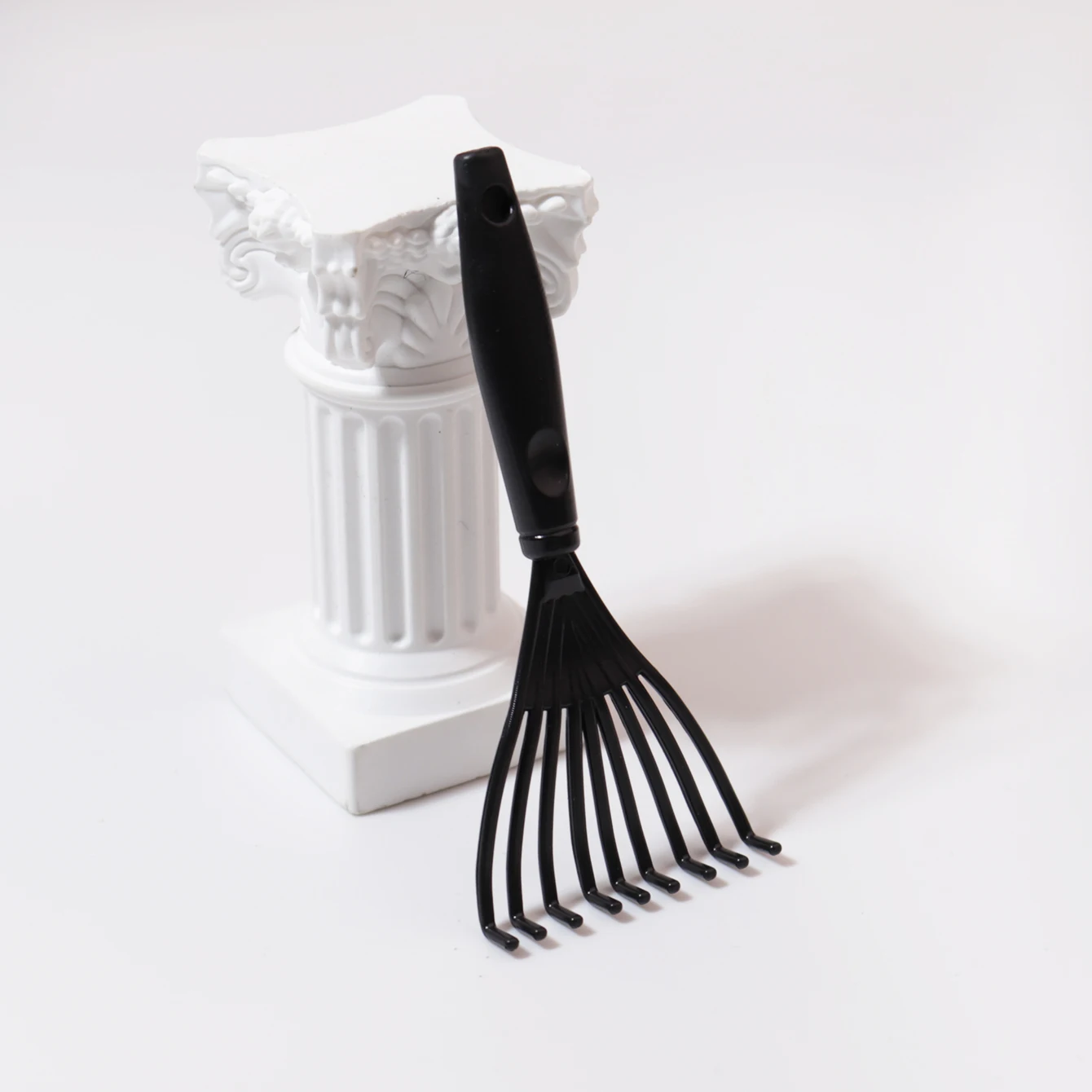 1Pcs ,Small Rake,Mini Rake for Hairbrush&Comb Cleaning,No More Tangle, Rake Tools for Home Salon，Special for real hair wigs thumbnail 3