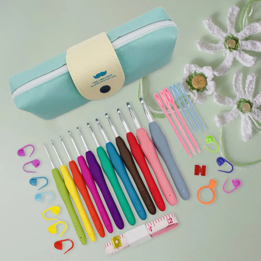 11PCS Colorful Rubber Handle Knitting Needles Kit With Sewing Clips Plastic Needles Staniless Steel Scissors Crochet Hooks Set thumbnail 6