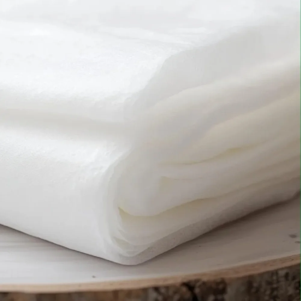 Cold Proof Non Woven Fabric for Plant Winter Protection Tear Resistant and Breathable Cover for Gardens and Balconies