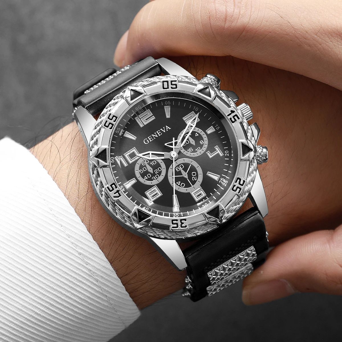 Fashion Silicone Strap Men Sports Watch Luxury Arabic Dial Business Quartz Wristwatch Reloj Hombre (Without Box) thumbnail 4