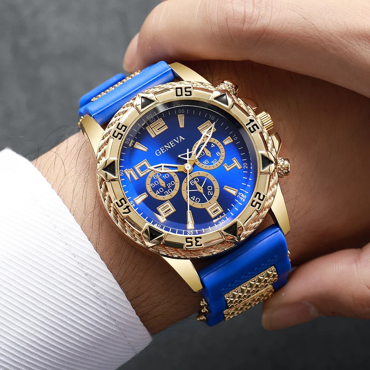 Fashion Silicone Strap Men Sports Watch Luxury Arabic Dial Business Quartz Wristwatch Reloj Hombre (Without Box) thumbnail 3
