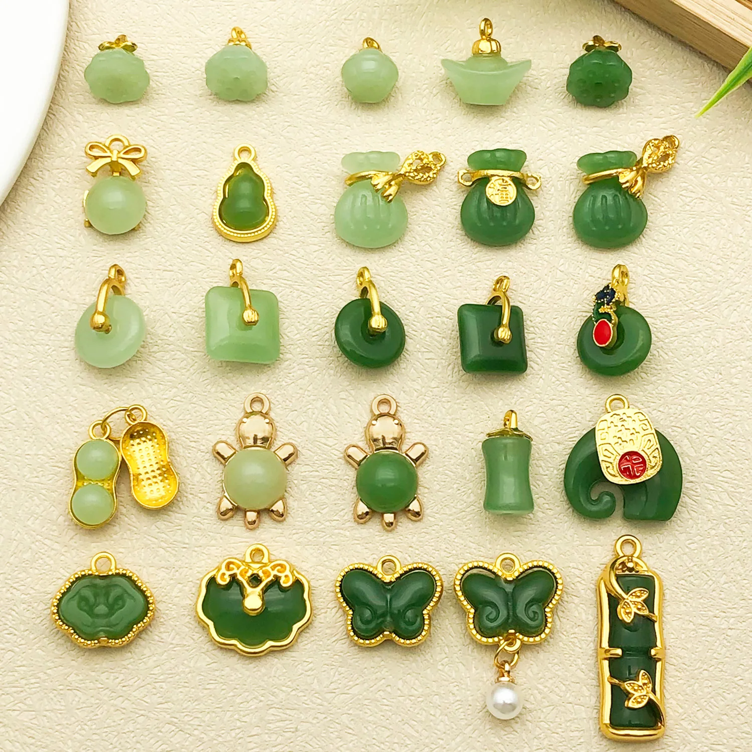 Mix 10/25pcs Chinese-style imitate Hetian Jade Natural Stone Charms Pendants Perfect for DIY Necklace, Earring Bracelet Craftin