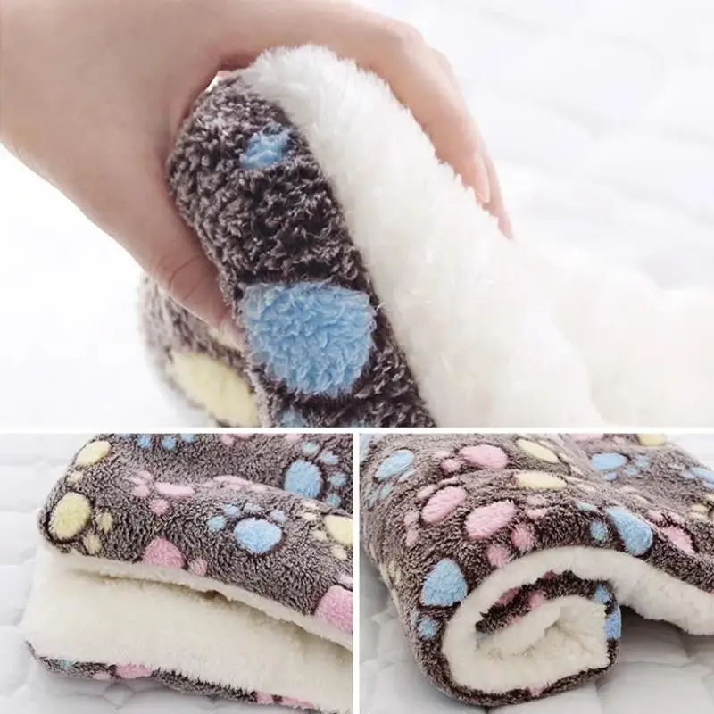 Pet Sleeping Mat Dog Bed Cat Bed Soft Hair Thickened Blanket Pad Fleece Home Washable Warm Bear Pattern Blanket Pet Supplies thumbnail 4
