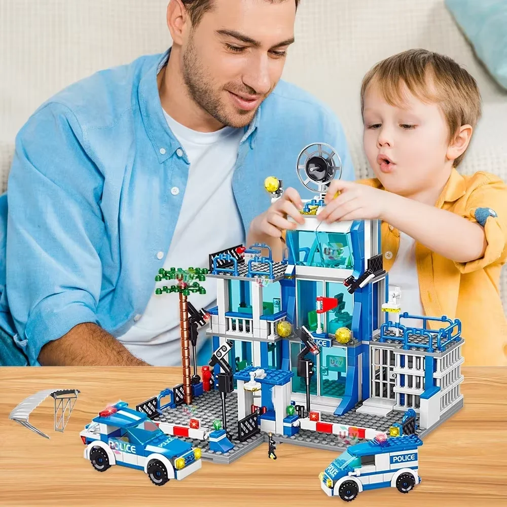 City Police Station Building Block Set Children's Educational Toys DIY Assembly Creative Small Particle Blocks Boys' Gift thumbnail 4