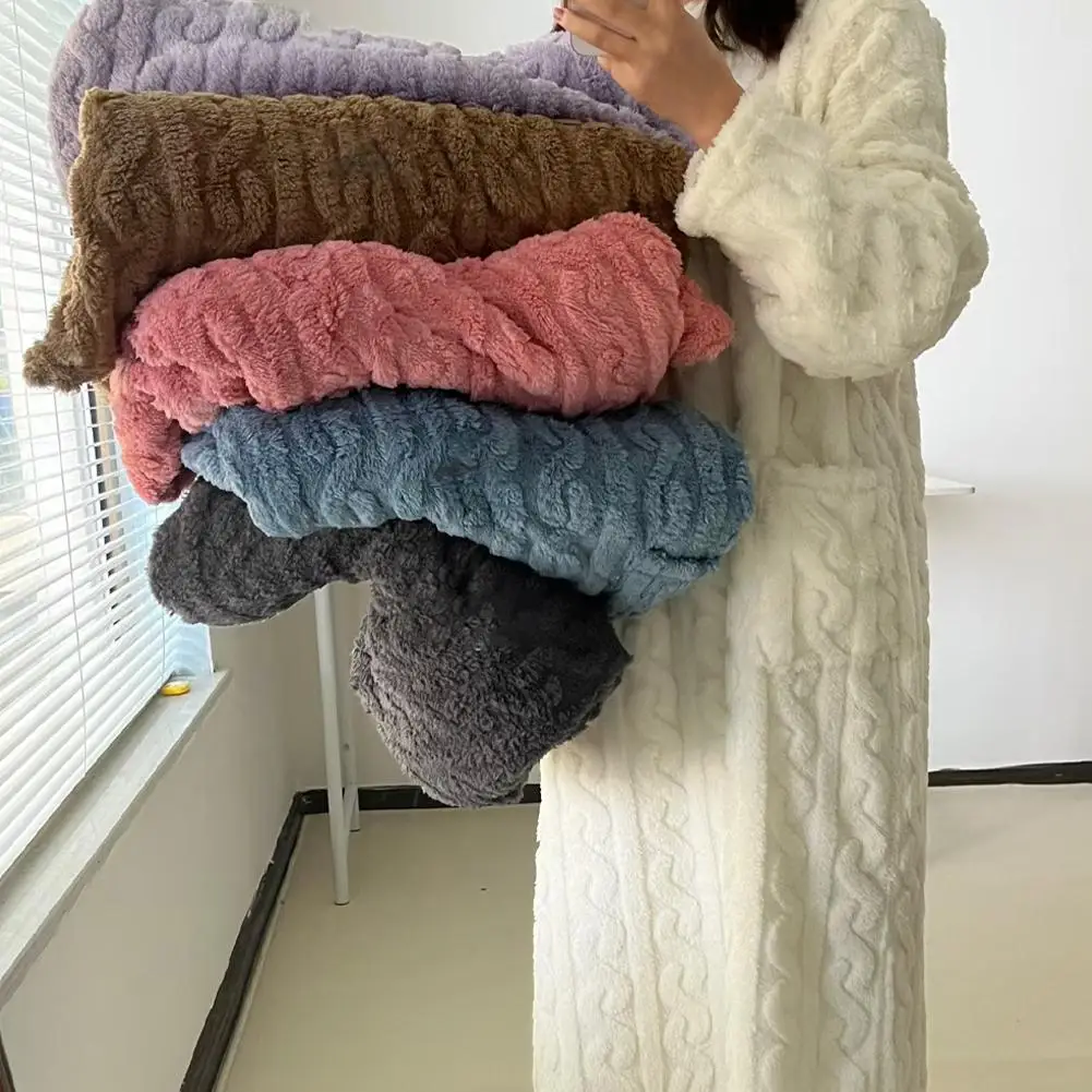 Winter Coral Velvet Sleepwear Long Sleeve Double Pocket Warm Bathroom Bathrobe Nightgown Skin Friendly Soft Bathroom Pajamas thumbnail 4