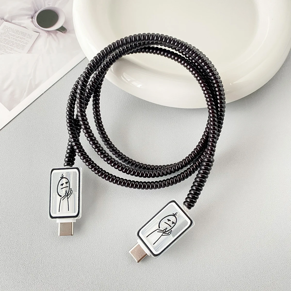 Creative Line Cute Case for iPhone 17 17pro 40W Charger Charging Protector Data Wire Winder Accessory Simple Line Art Cover Case thumbnail 3