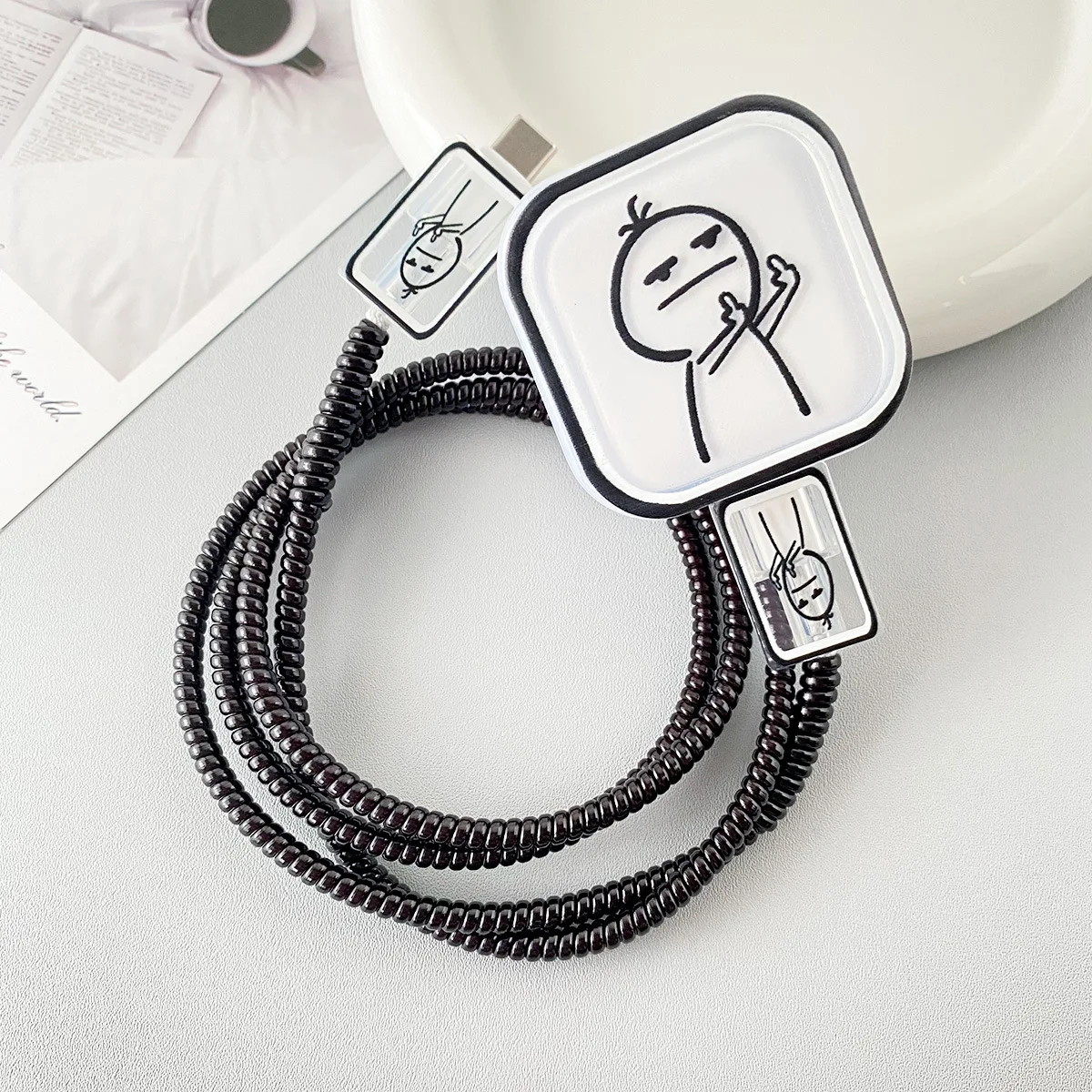 Creative Line Cute Case for iPhone 17 17pro 40W Charger Charging Protector Data Wire Winder Accessory Simple Line Art Cover Case thumbnail 2