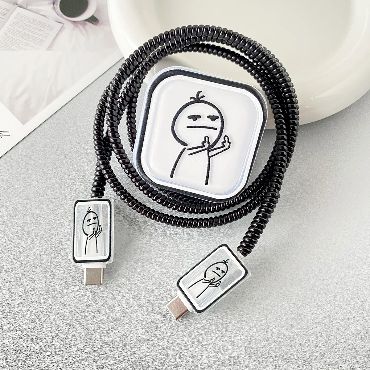Creative Line Cute Case for iPhone 17 17pro 40W Charger Charging Protector Data Wire Winder Accessory Simple Line Art Cover Case thumbnail 5