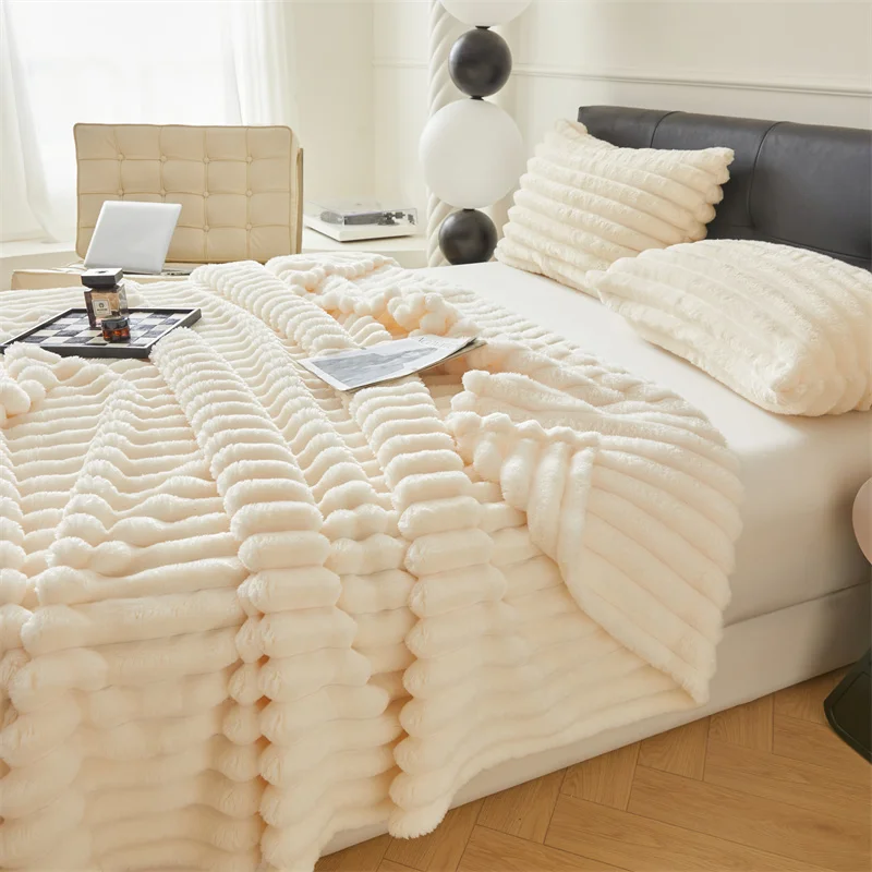 1pc Throw Blanket for Bed - 250GSM Soft & Warm Fluffy Blanket, Decorative Striped Blankets for Winter  Nap / Sleep thumbnail 5