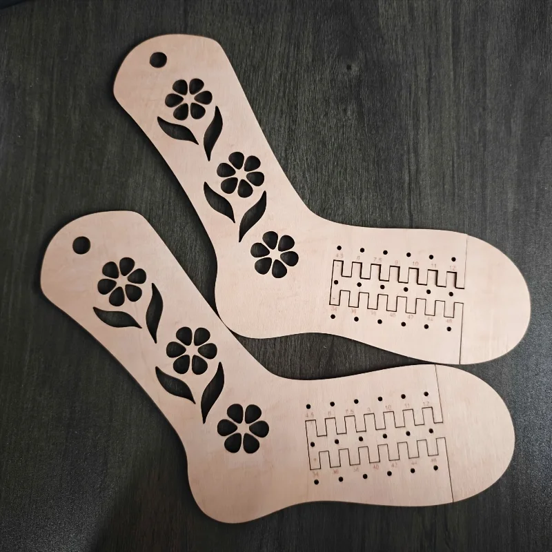 Natural Wood Sock Blocker Handmade DIY Christmas Sock Knitting Sock Forms Shapes Knitting Board Tools For Beginners crafts 2PCS thumbnail 3