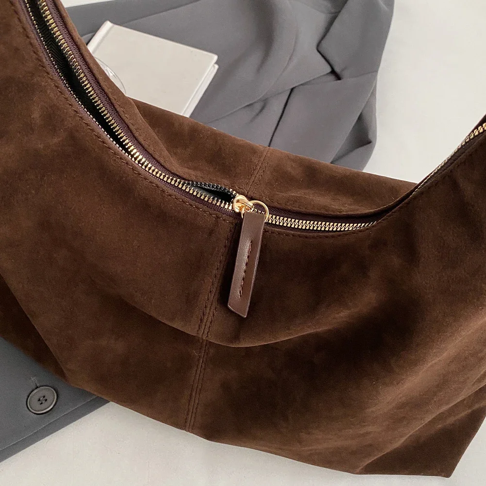 Women Suede Shoulder Bag with Zipper Hobo Bags Large Capacity Handbag Slouchy Bag Commuter Travel Bag Purses and Handbags thumbnail 4