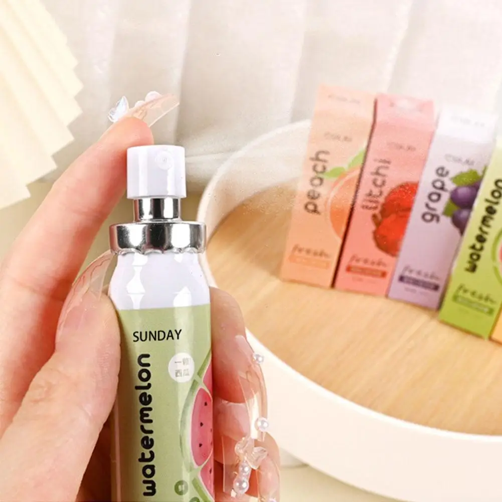 Oral Fresh Spray Fruit Flavour Fresh Breath Spray 22ml Portable Refreshing Cooling Breath Oral Care Bad Breath Odor Remover thumbnail 2