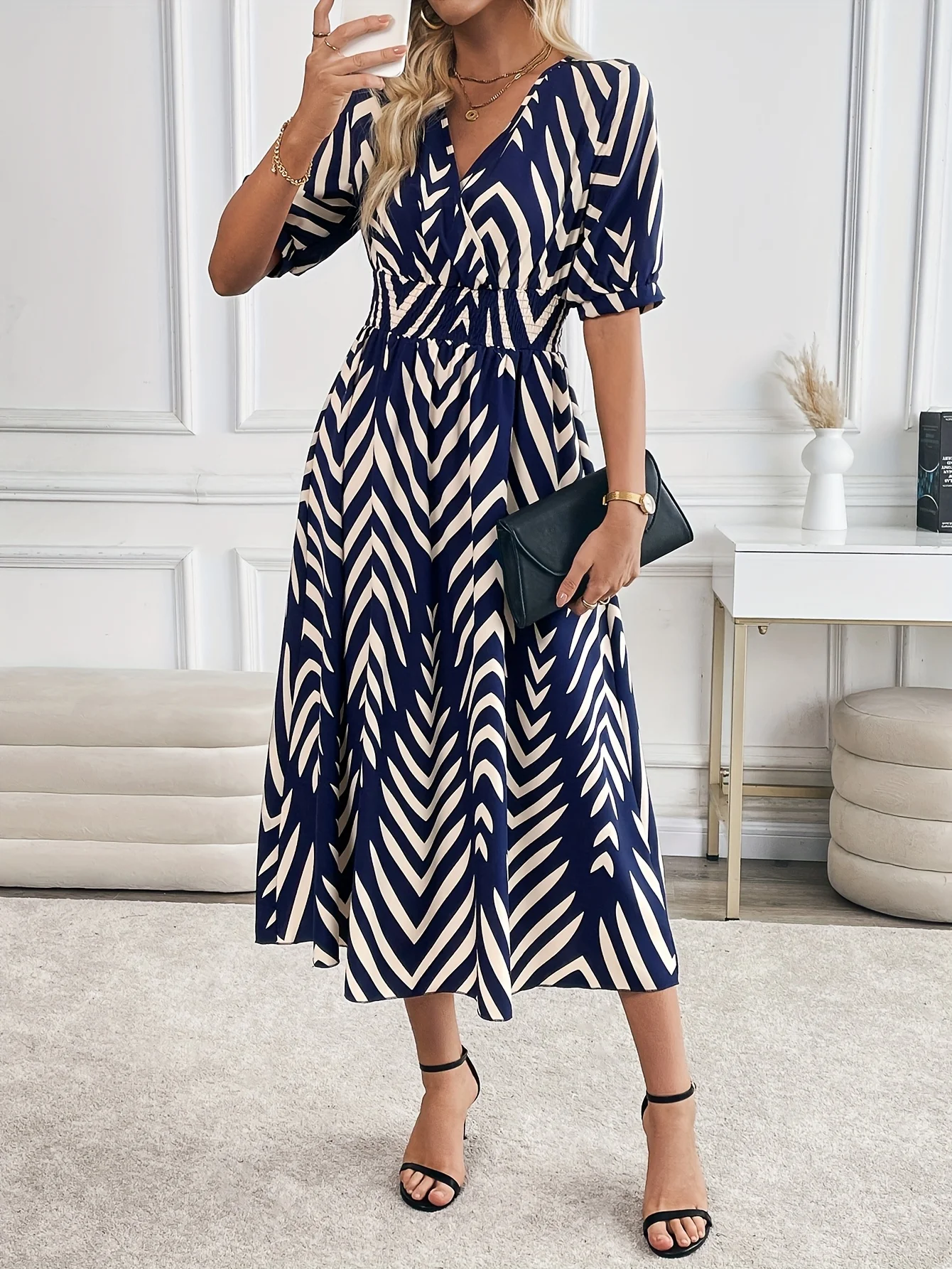 Elegant Directed Large Swing Geometric Pattern Dress Women's Fashion Casual Skirt thumbnail 4