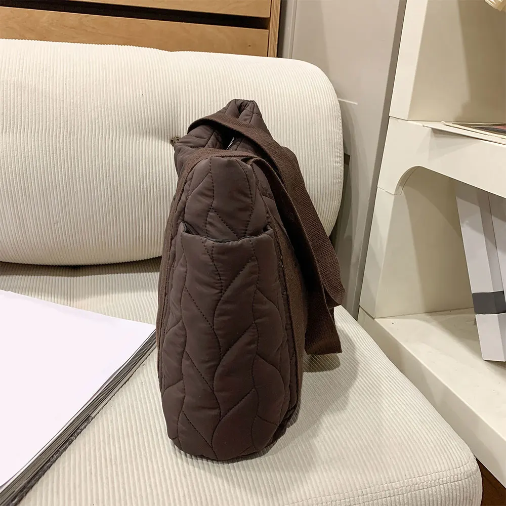 Autumn and Winter Large Capacity Bag New Handheld Big Bag Single Shoulder down Tote Bag Work Commuter Bag thumbnail 4