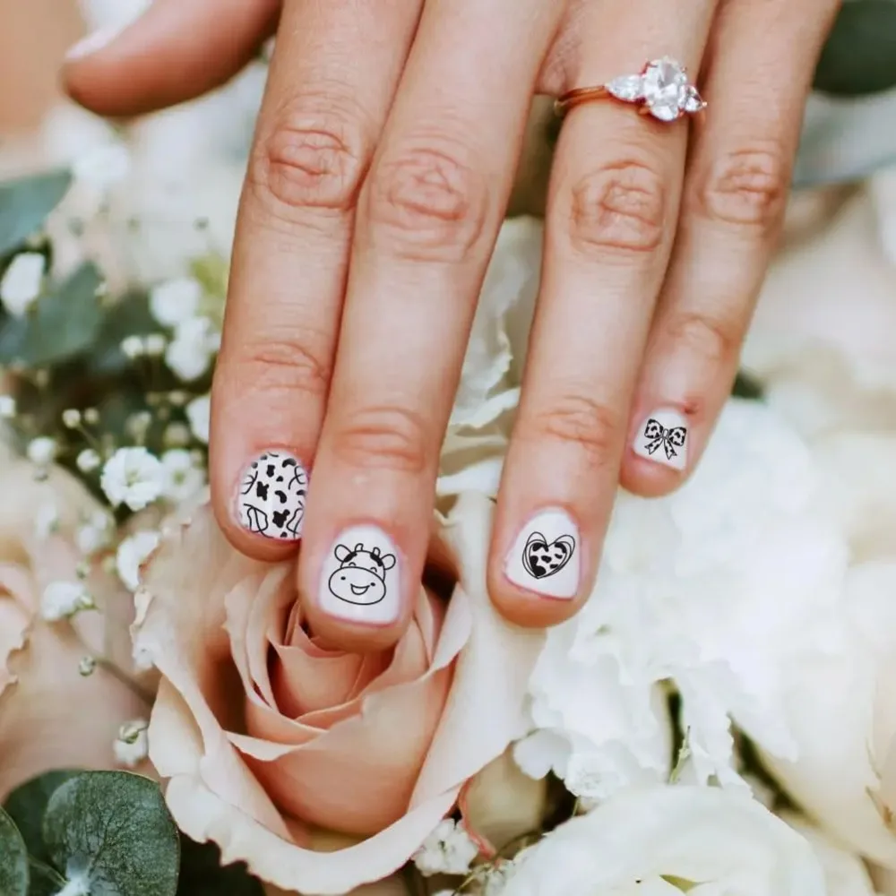 5pcs Cow-Theme Nail Stamping Plates Cute Animal Nail Art Templates Cow Spots Nail Art Stencils Nail Image Plates Leopard thumbnail 4