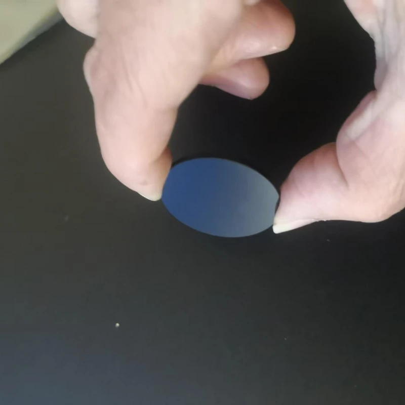 Round Size 800nm-2500nm Infrared Filter Optical Glass IR Transmission Transmit Visible Light Cut-off Lens Camera Black Filter thumbnail 5