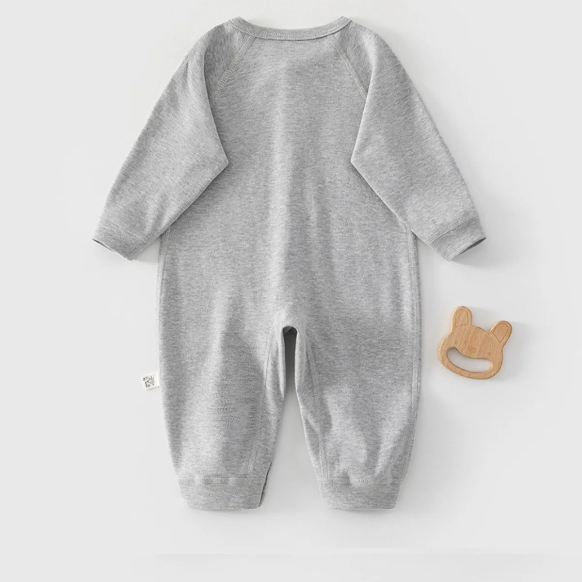 AYNIGIELL 2026 New Baby Solid Color Jumpsuit High-quality Pure Cotton Breathable Jumpsuit 0-18 Months Male Baby Girl Clothing thumbnail 4