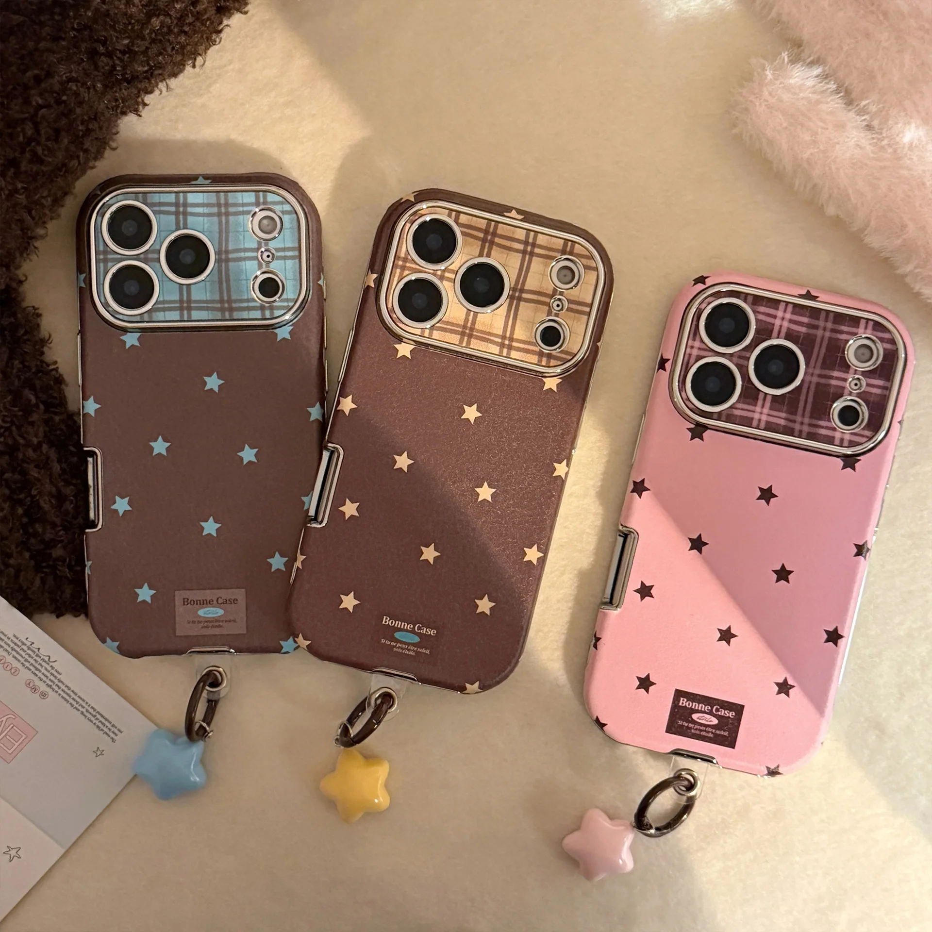 Korean Retro Stars Plating Leather Texture Phone Case For iPhone 17 16 15 Plus 14 13 12 11 Pro Max With Pendant Shockproof Cover thumbnail 3