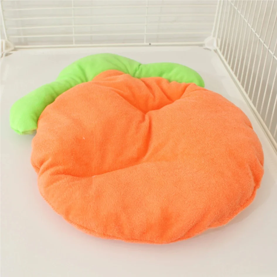 1PC Warm Carrot Shaped Rabbit Mat Soft Breathable Cute Sofa Mat for Pet Small Animal Hamster Rabbit Puppy Kitty Sleeping Bed Mat thumbnail 6