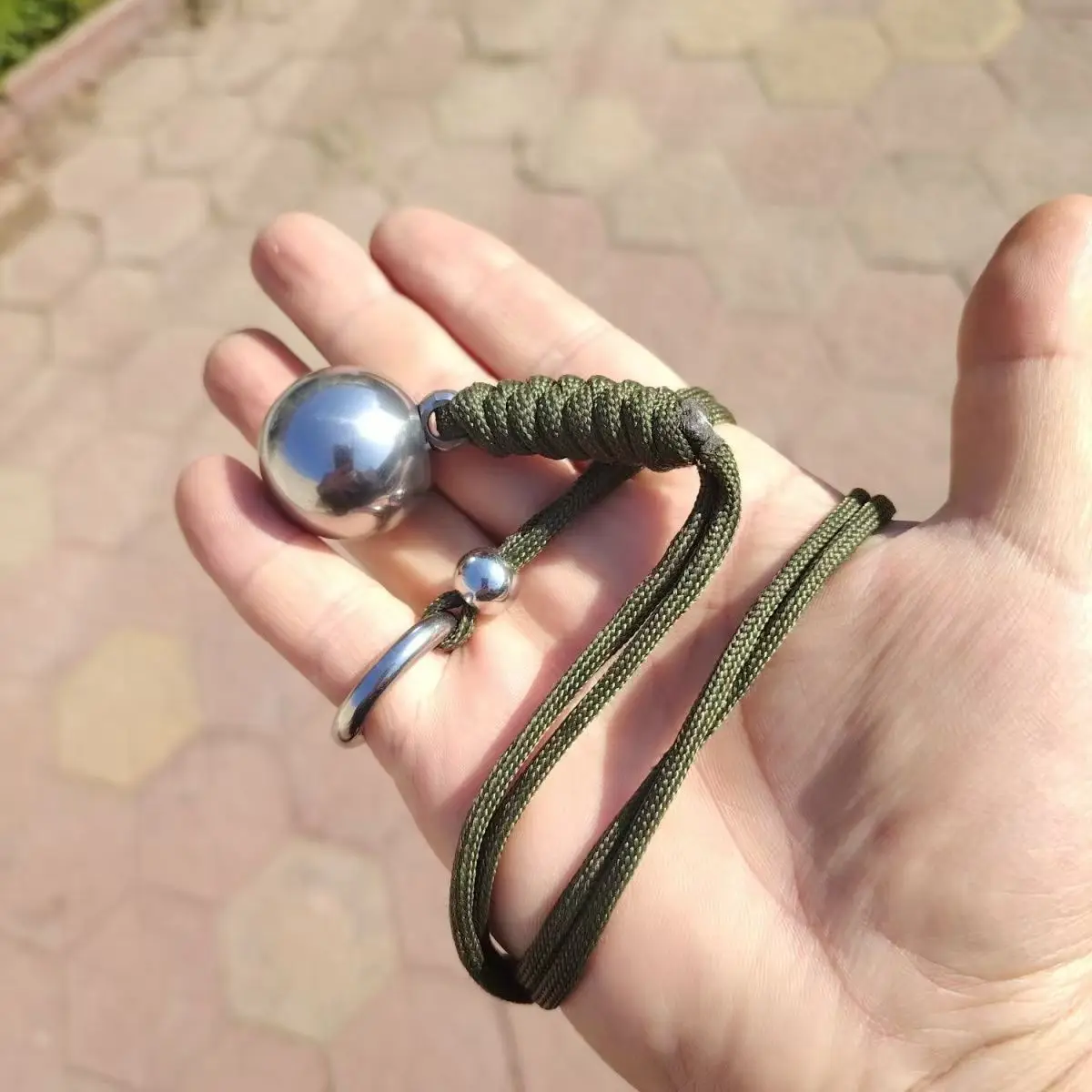 Self Defense Bracelet Emergency Survival Tool Window Broken Personal Security Protection Suppiler Stainless Steel thumbnail 6