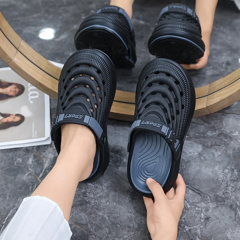 Men's Outdoor Beach Shoes Breathable Hollow out Design Thick Bottom Sandals Comfortable EVA Material round Toe Casual Style thumbnail 4