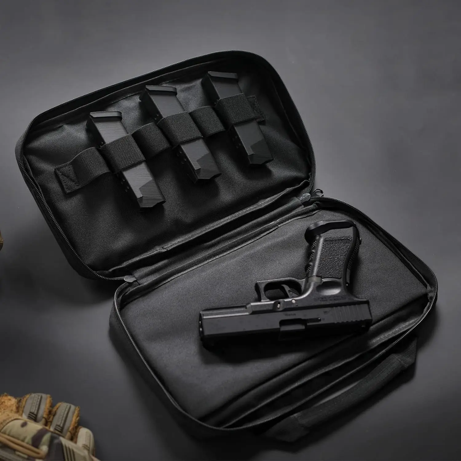 Outdoor Gun Carry Bag EDC Tool Pouch Hunting Accessories Magazine Pouch Holder Pistol Handgun Protection Case Holster thumbnail 5