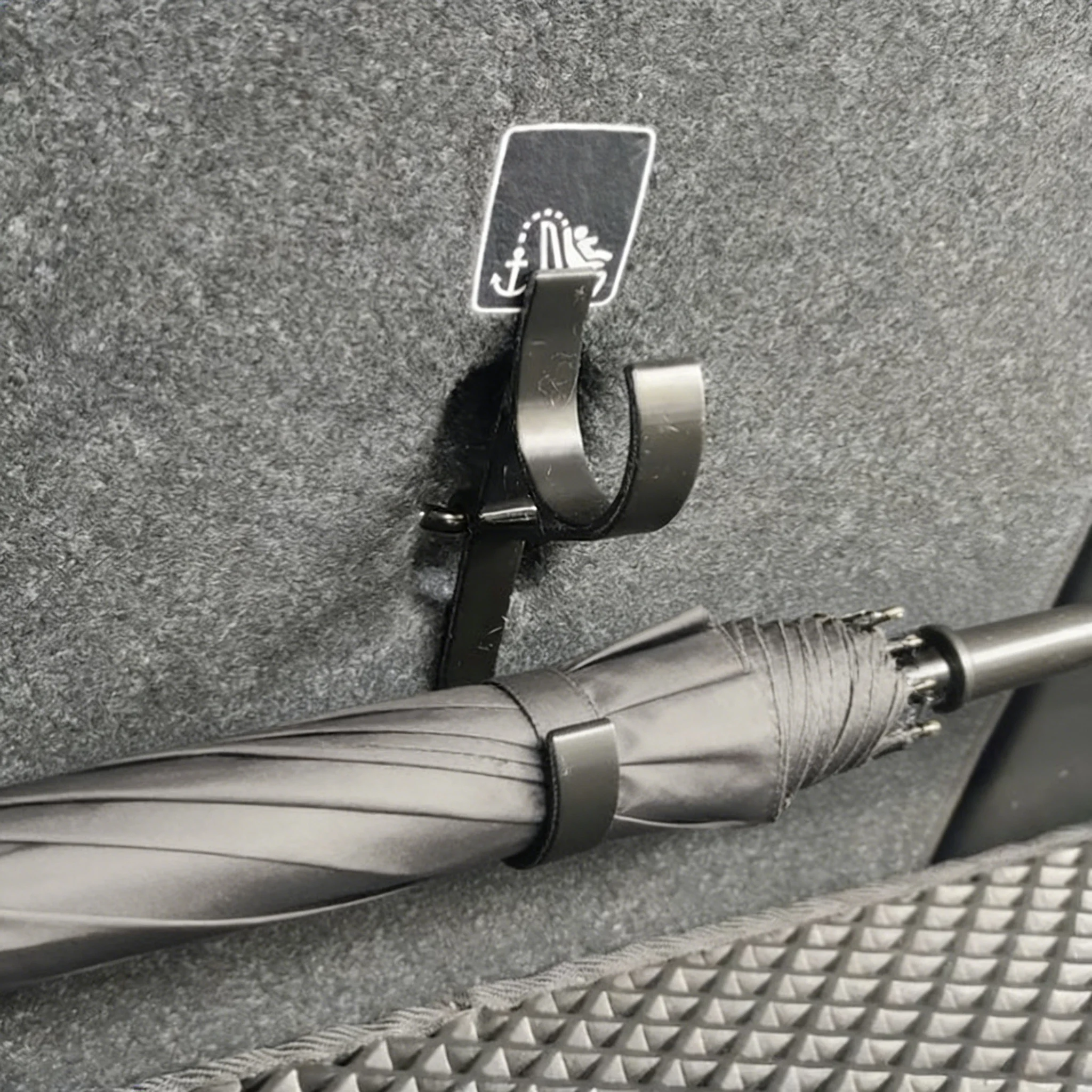 2/4PCs Car Umbrella Holder Car Trunk Hook Umbrella Mount Towel Hooks Universal Internal Storage Organizer Holder thumbnail 6