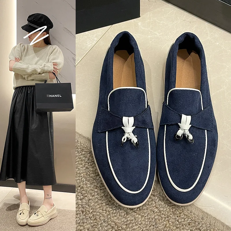 Low Heel round Toe Velvet Slip-On Shoes Vintage Style Casual Footwear Comfortable Soft Inner Material Rubber Outsole thumbnail 2