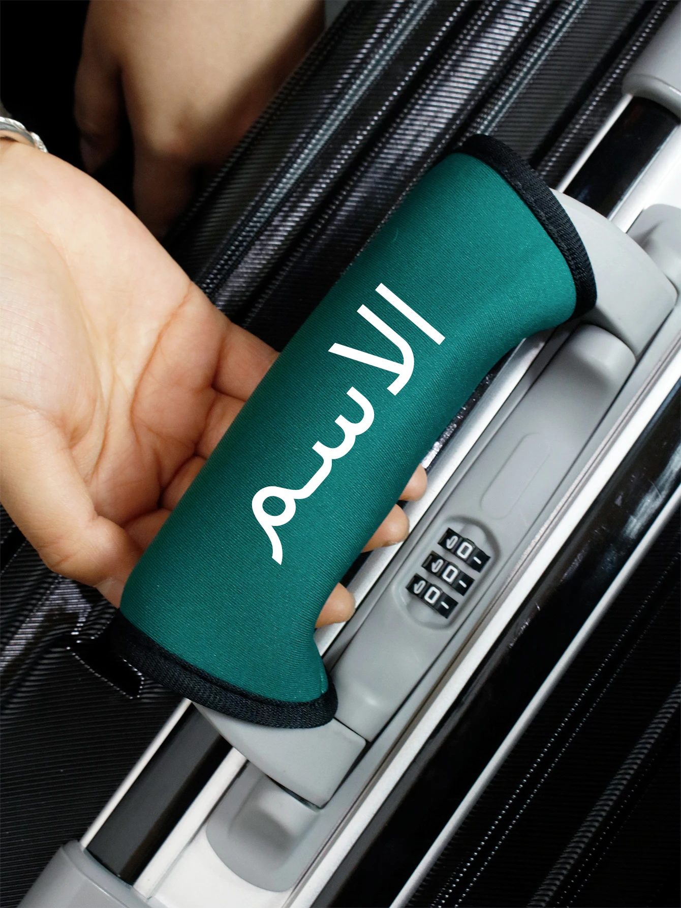 Custom Name Luggage Handle Wraps For Suitcase, Customized Luggage Identifiers, Customizable Velcro Handle Wrap, thumbnail 5