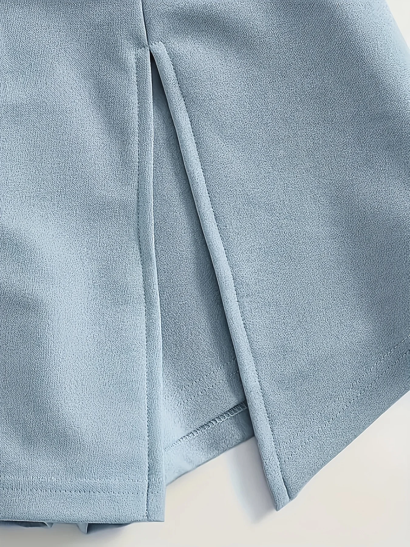Lady's elegant halter top, mature lady exclusive, dignified and beautiful, fashionable and sexy, solid color, slit short pants thumbnail 4