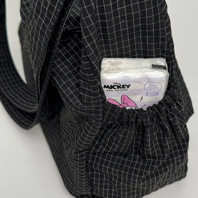 Korean Nylon Shoulder Bags Fashion Simple Plaid Zipper Tote Drawstring Pleated Cloud Bags New Commuter Crossbody Shoulder Bag thumbnail 4