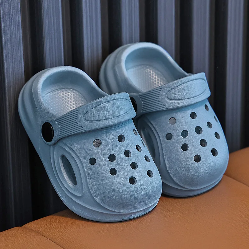 2026 Kids Sandals Hole Children's Shoes Slippers Soft Anti-Skid Simple DIY Design Hole Baby Shoes Sandy Beach For Boys Girls thumbnail 3