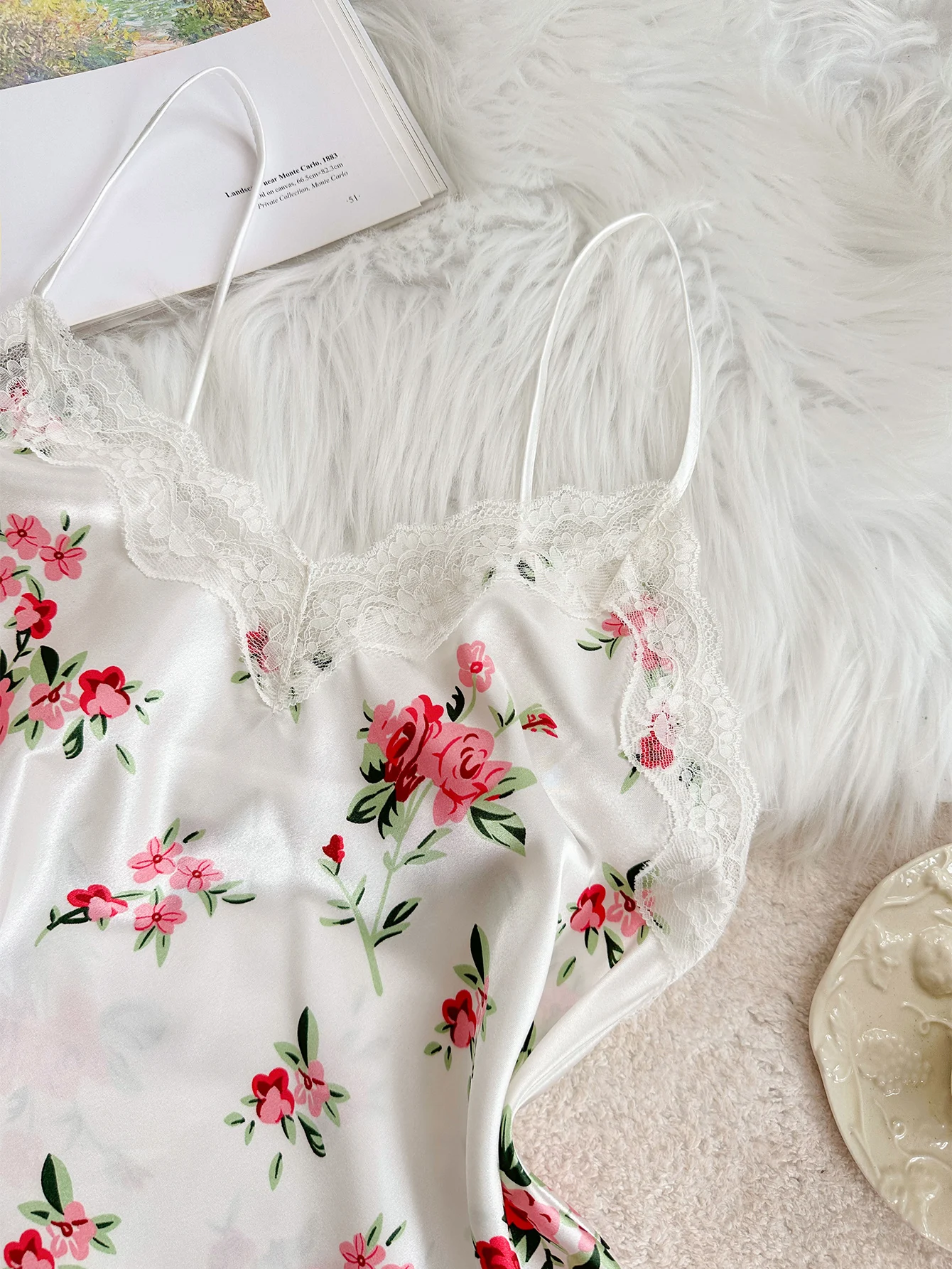 Women 2 Piece Set Elegant And Romantic Printed V Neck Lace Top And Pants Comfortable And Breathable Women's Clothing thumbnail 5
