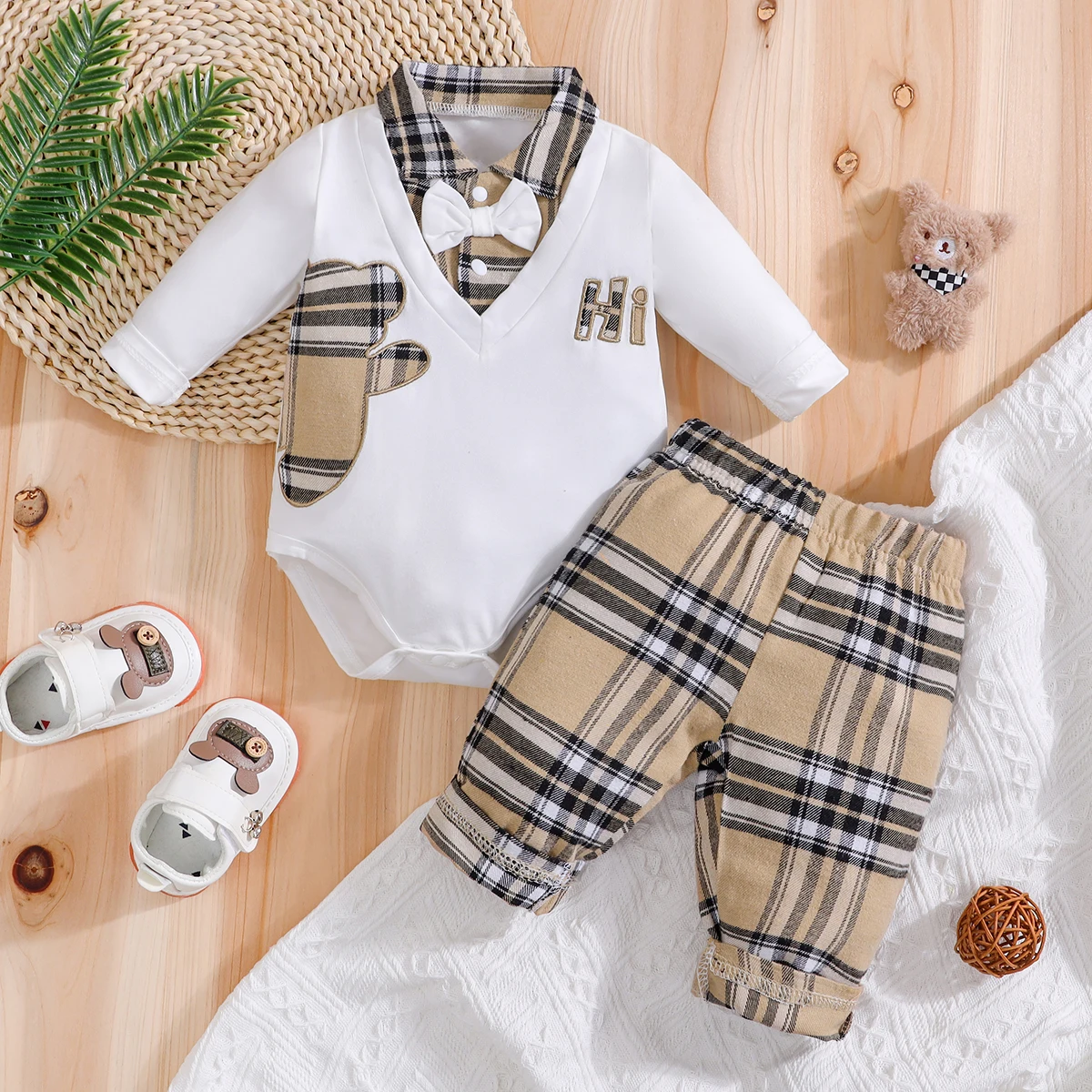 IURNXB Baby Cartoon Bear Two-Piece Clothes Set Infant Long-Sleeve Onesie+Pants Tuxedo Outfits for Spring Fall Outdoor Wear 1-18M