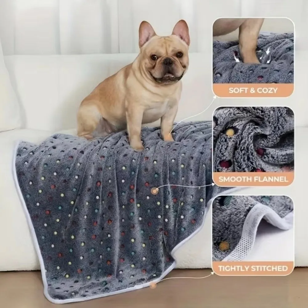 Ultra-Soft Pet Bed Blanket Cute Dot Pattern Cozy Warm Pet Pad Machine Washable Breathable Insulated Pet Blanket thumbnail 5
