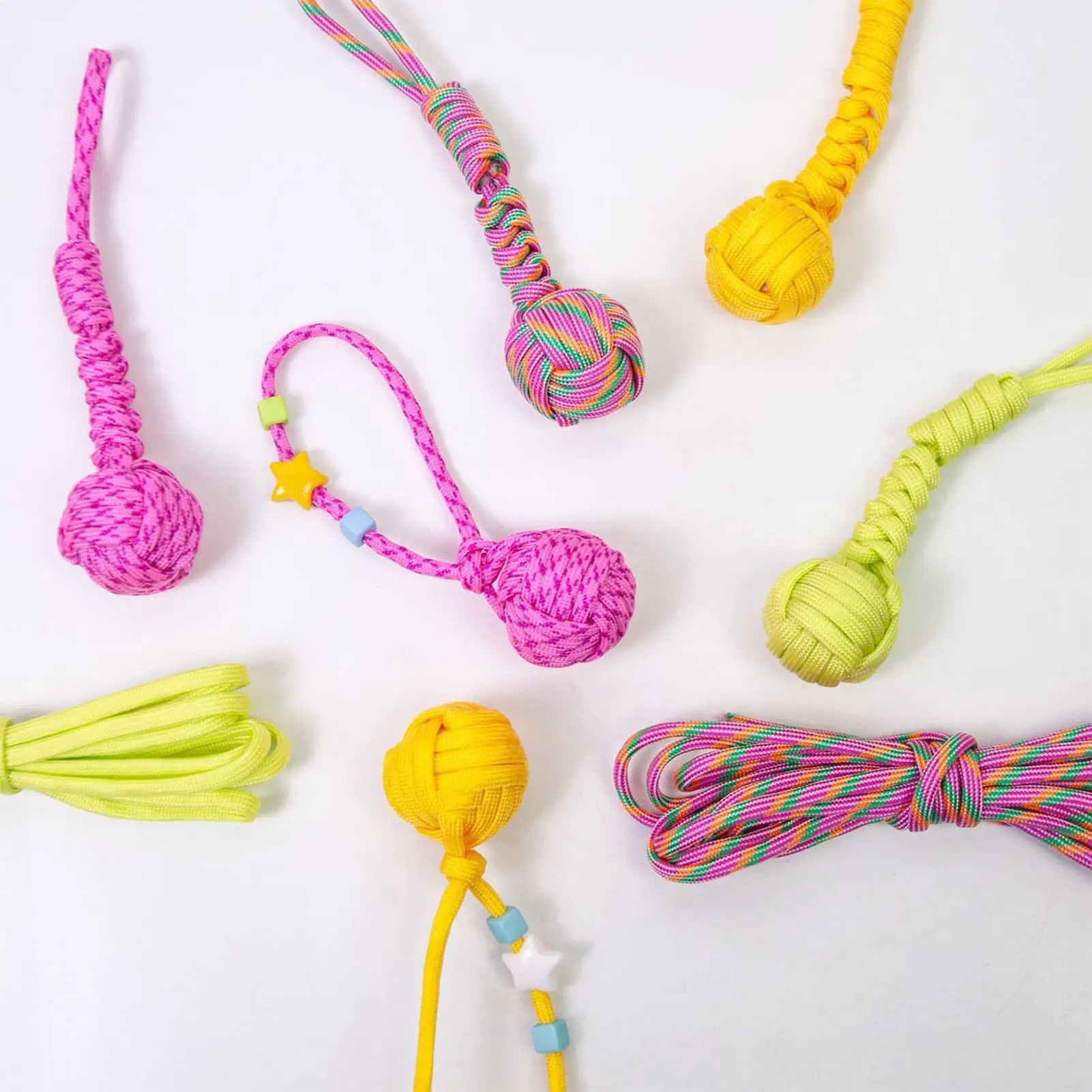 Monkey Fist Knot Jig Wooden Base Paracord Craft Tool with Rope for Keychain Backpack Decor DIY Camping Survival Gear Gift thumbnail 5