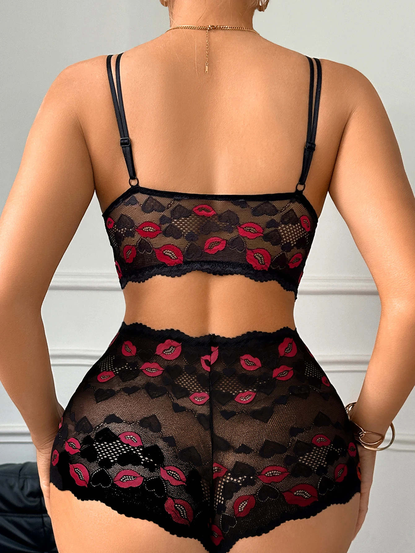 Valentine's Day Lip Print Lace sexy lingerie set with Crisscross Front ultra-thin wireless sexy bras panties thumbnail 4