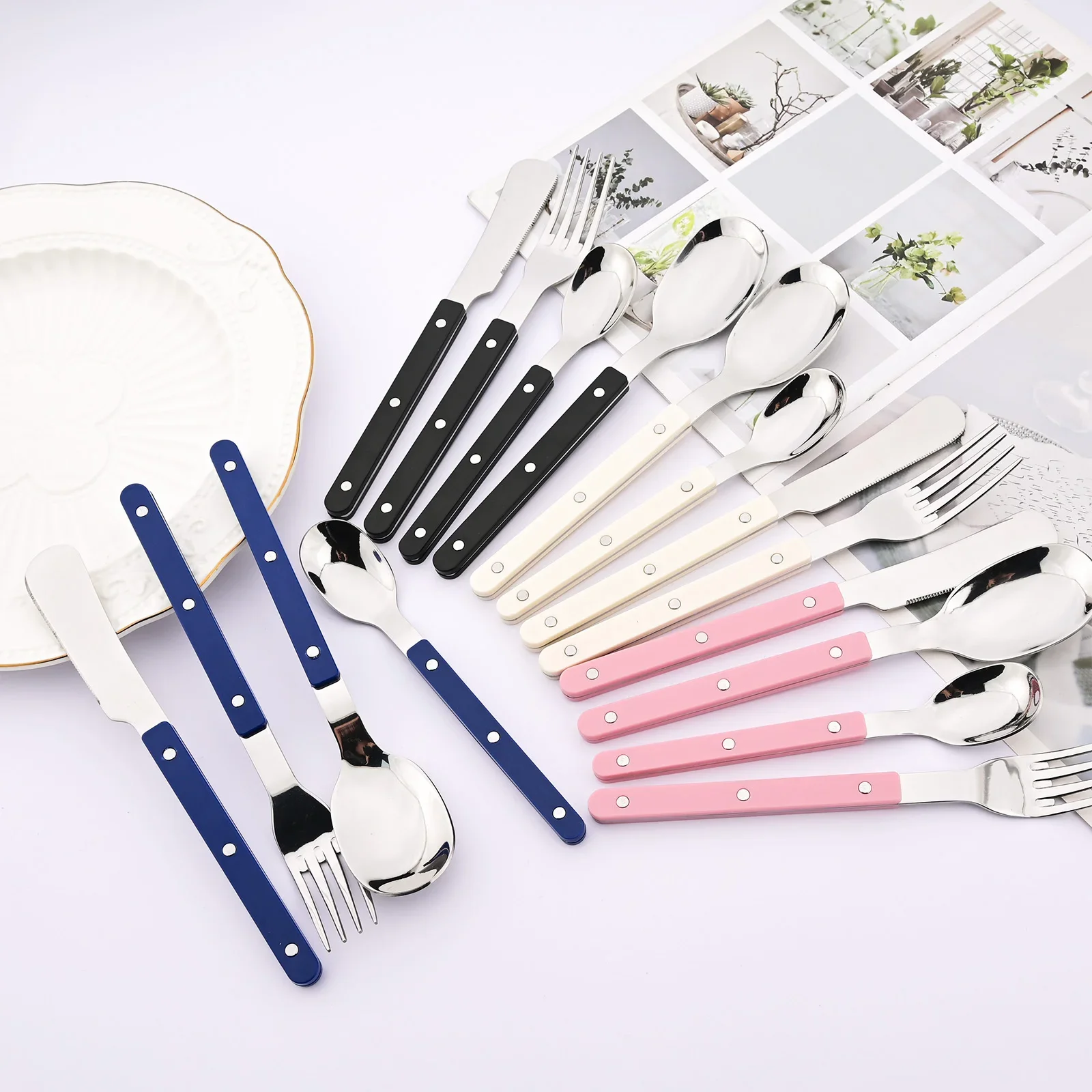 5Pcs Acrylic Handle Teaspoon Cutlery Set Stainless Steels Tableware Western Colorful Silver Dinnerware Home Kitchen Flatware Set thumbnail 5