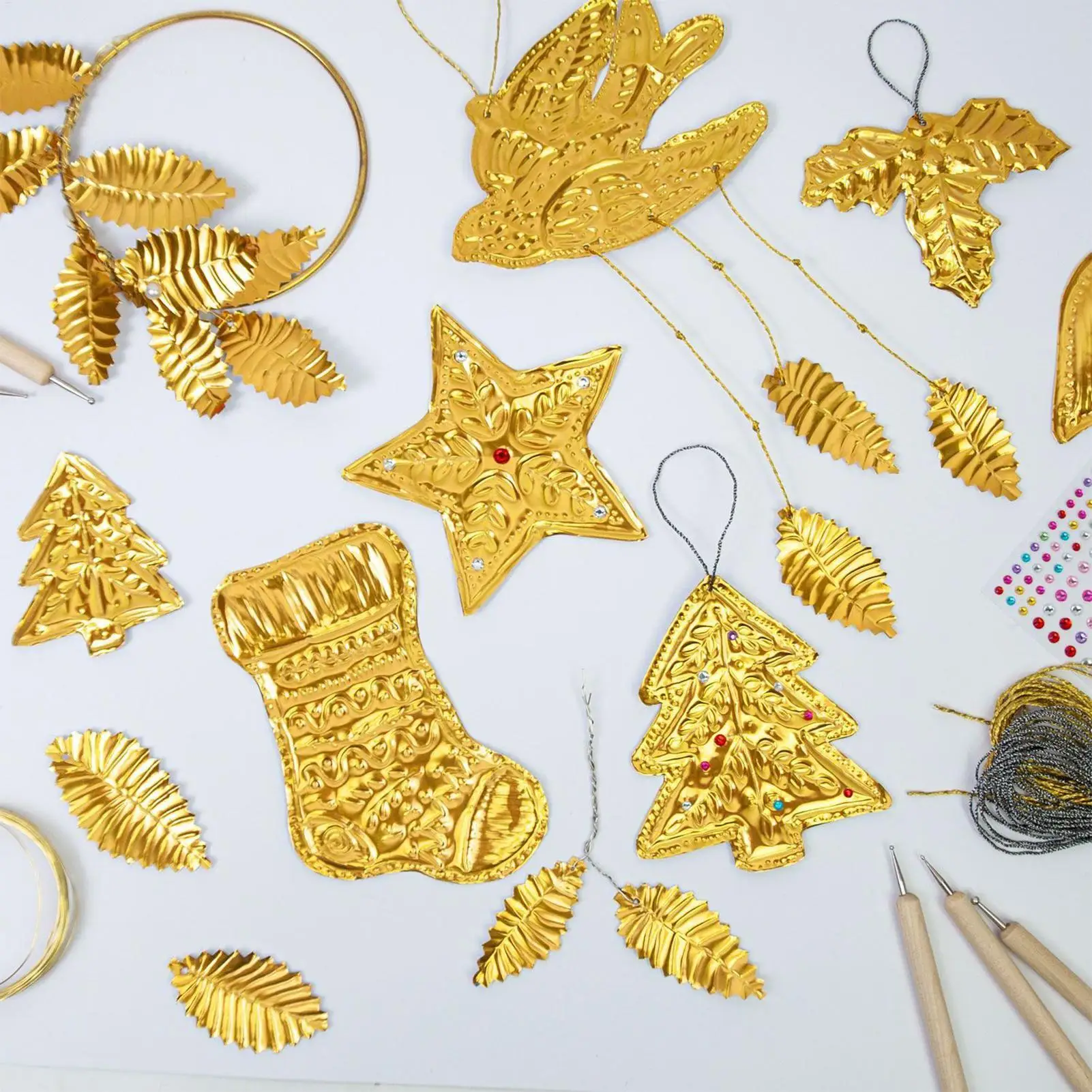 20-Pieces Golden Aluminum Foil Sheets Heavy Duty Embossed Aluminum Sheets Crafting Foil for Painting Engraving Mounting thumbnail 3