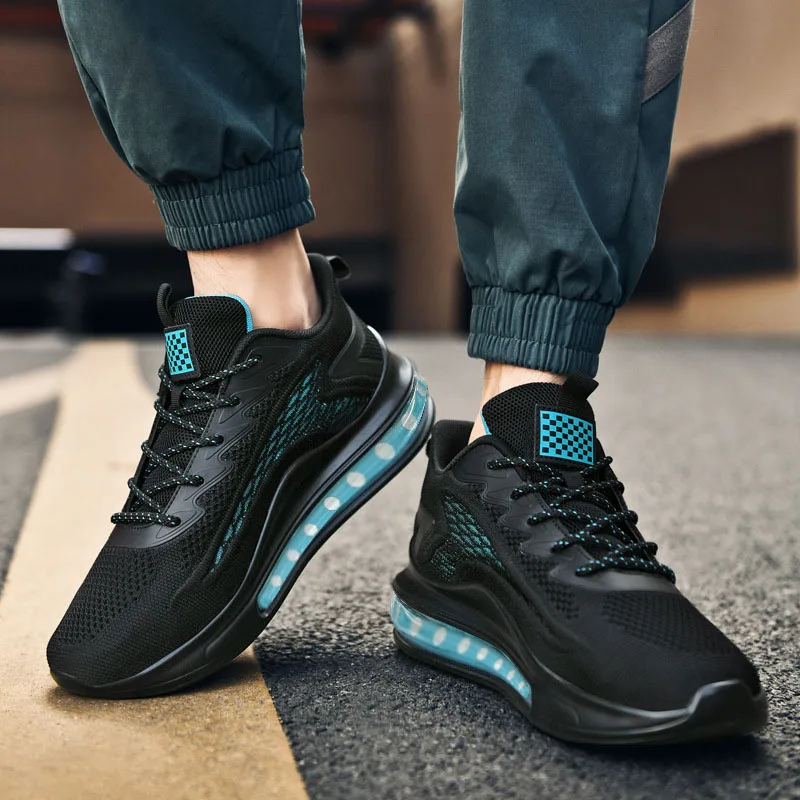 Large size men's shoes breathable lightweight sports shoes outdoor mesh black walking shoes trendy men's casual shoes running sh