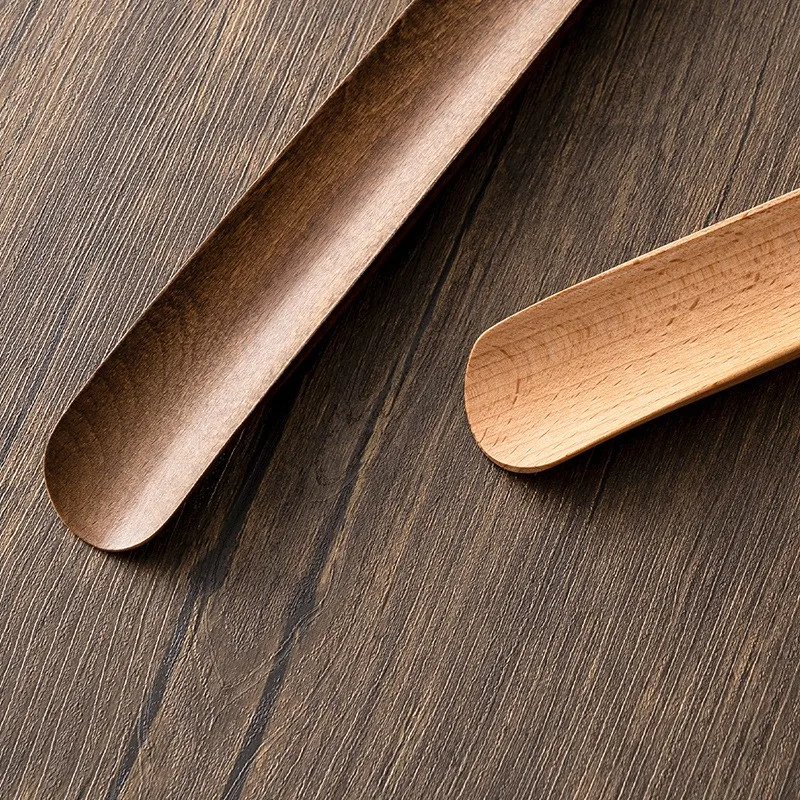 Premium Beech Wood Magnetic Shoe Horn 55cm - Luxury Design, Magnetic Adsorption, Ideal for Elderly, Pregnant, Home Use thumbnail 2