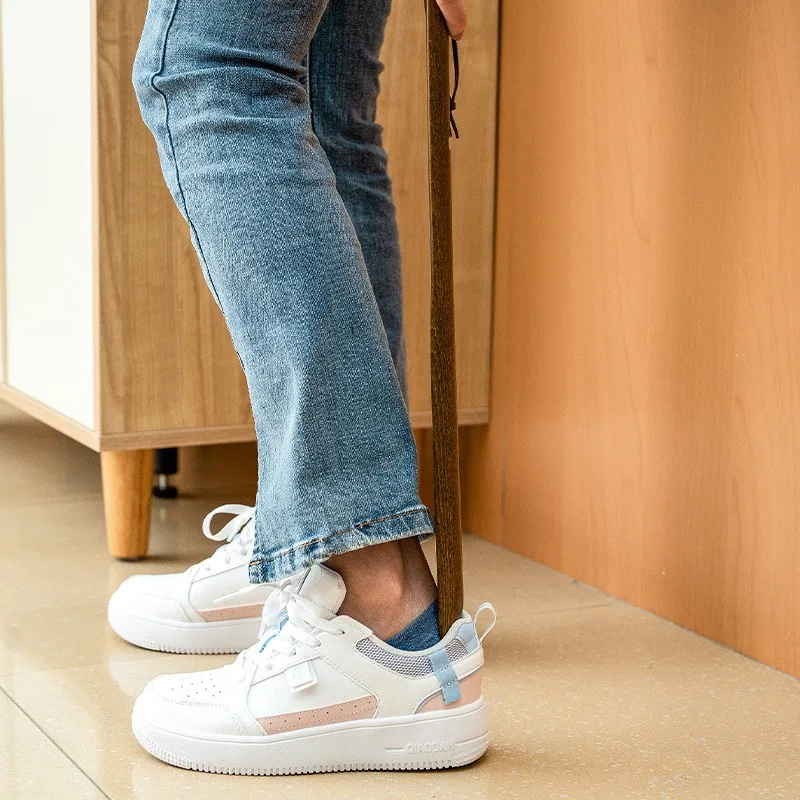 Premium Beech Wood Magnetic Shoe Horn 55cm - Luxury Design, Magnetic Adsorption, Ideal for Elderly, Pregnant, Home Use thumbnail 4