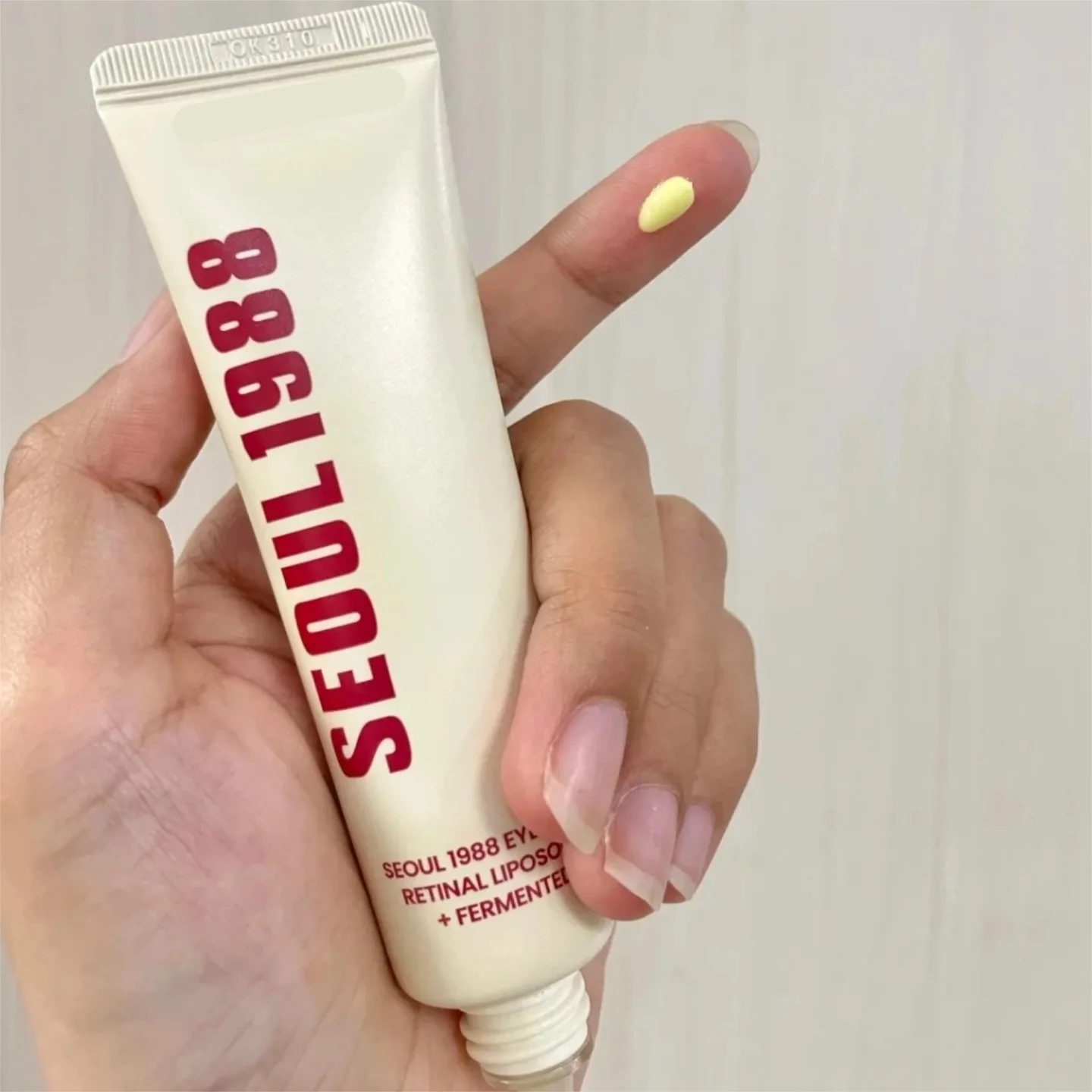 SEOUL 1998 Retinol Eye Cream 30ml Deeply Moisturize Skin Around Eyes Keep Moisturized Gentle Sensitive Skin Daily EyeSkin Care thumbnail 2
