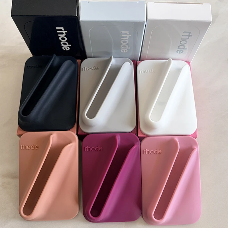Hot Brand For All Mobile Phones Magnetic SNAP-ON LIP CASE Lip Holder with MagSafe Case Long Lasting Hydration Lip Gloss Makeup thumbnail 2
