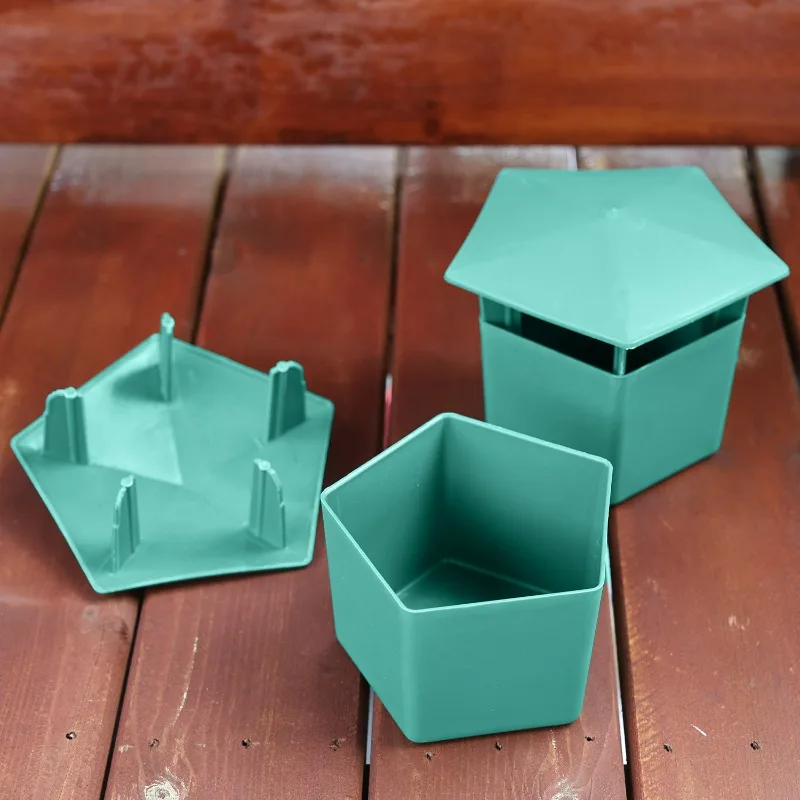 1/5x Slug Plastic Boxes Reusable Snails Catcher Tool Vegetable Fruits Home Garden Farm Patio Supplies Pest Control Supplies thumbnail 6