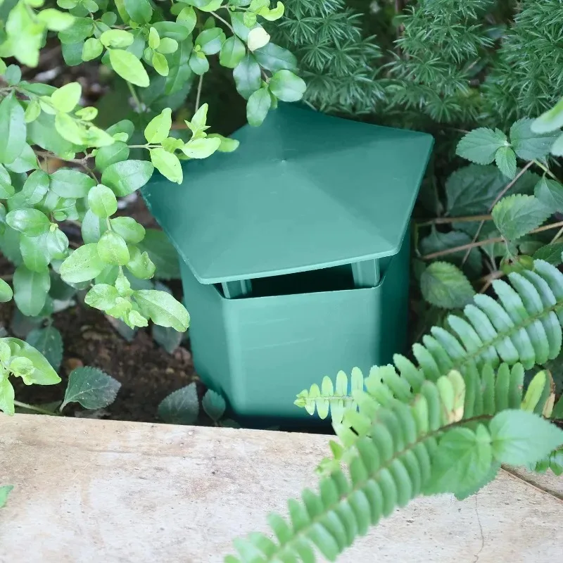 1/5x Slug Plastic Boxes Reusable Snails Catcher Tool Vegetable Fruits Home Garden Farm Patio Supplies Pest Control Supplies thumbnail 4