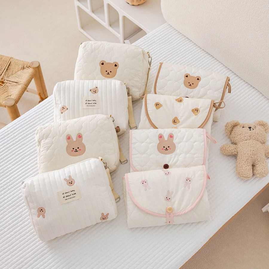 Portable Changing Pad for Baby Diaper Bag and Travel Changing Station Foldable Baby Diaper Changing Pad Waterproof Newborn Diape