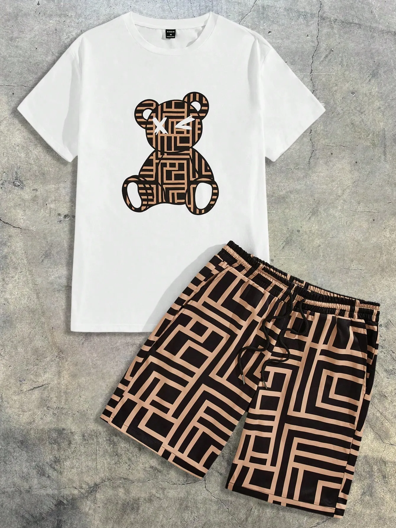 2026 Summer Men's Short-Sleeved Shorts Set with Bear Print Breathable Lightweight Casual Fashionable Outdoor Men's Clothing thumbnail 3